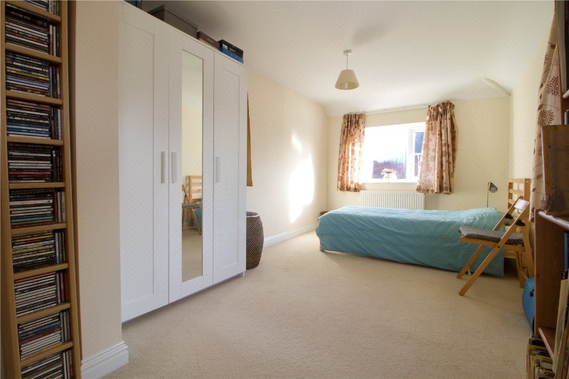 Middle Road, Sway, Lymington, SO41