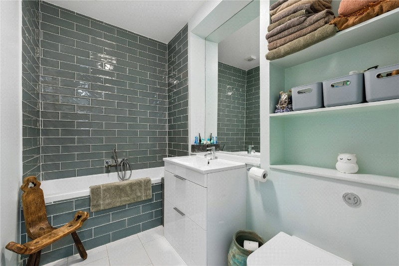 Amhurst Road, London, N16