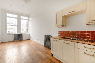 Adelaide Road, London, E10