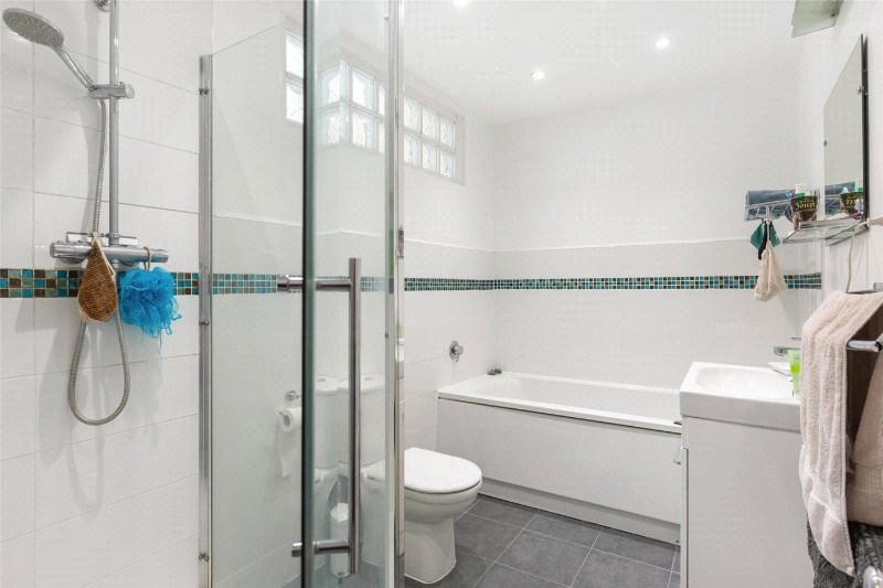 Highland Road, London, SE19