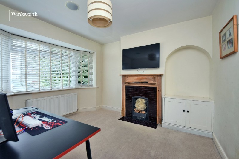 Buckland Way, Worcester Park, Surrey, KT4