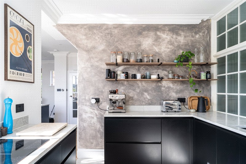 Hillside Road, London, SW2