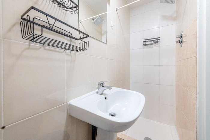 Carlisle Avenue, London, W3
