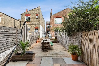 Lansdowne Road, London, N17
