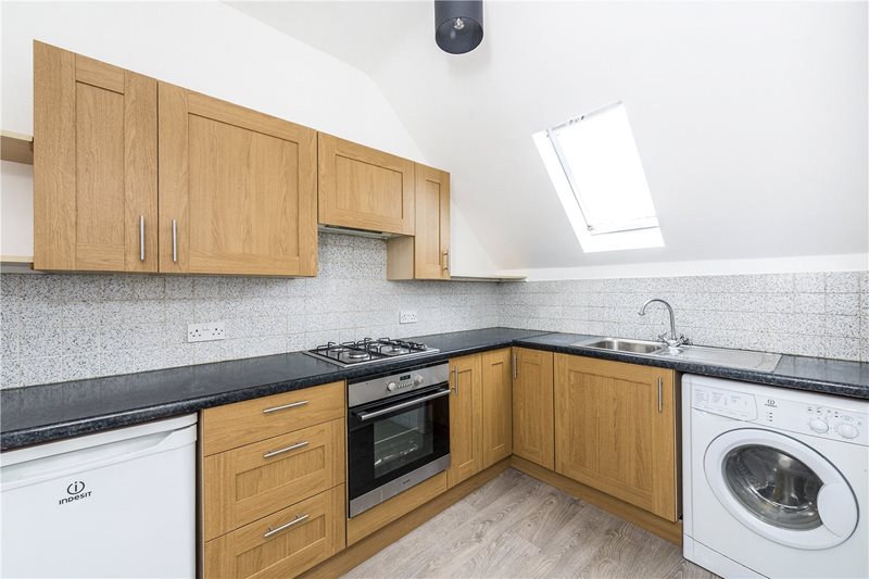 Deronda Road, London, SE24