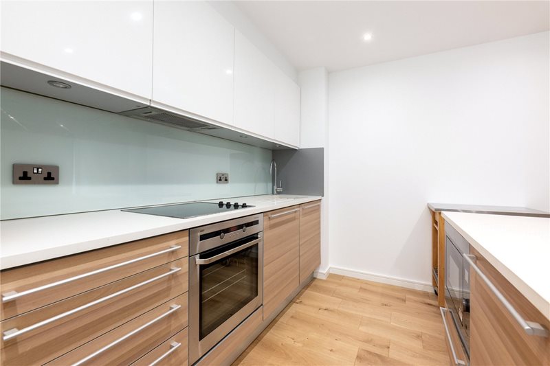 Eastfields Avenue, London, SW18
