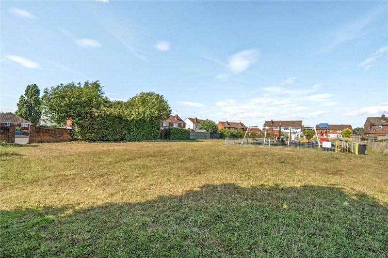 Green Lane, Farnham, United Kingdom, GU9