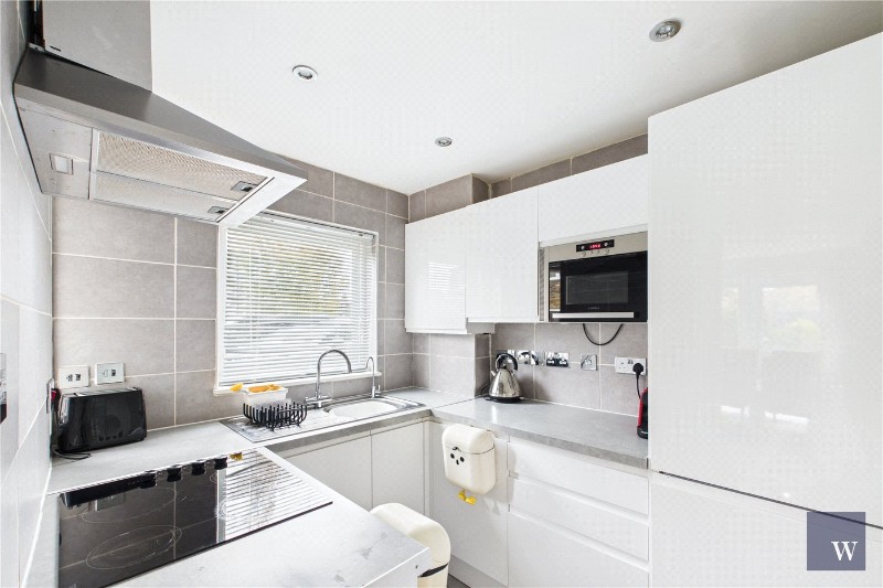 Lairdale Close, London, SE21