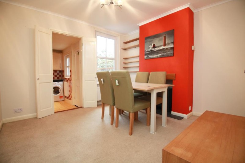 Queens Cottages, Reading, Berkshire, RG1