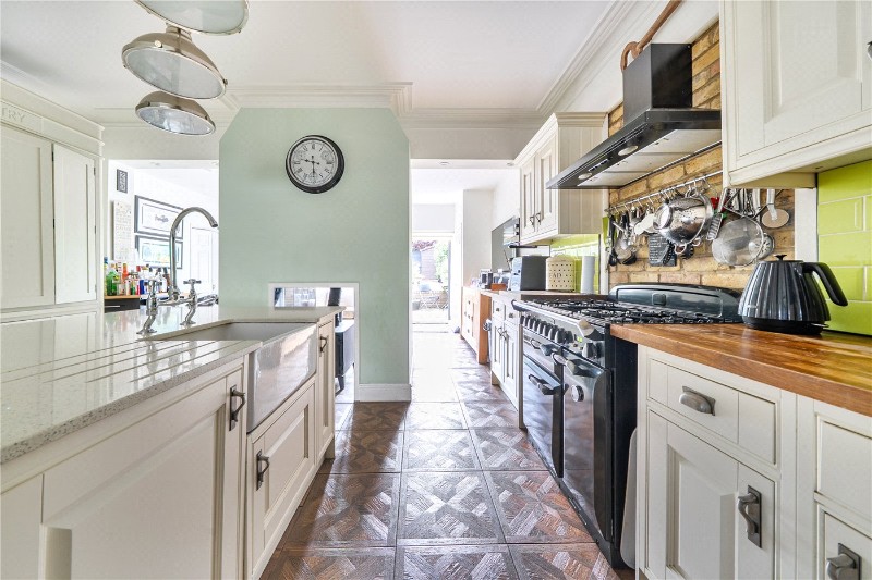 Recreation Avenue, Leigh-on-Sea, Essex, SS9