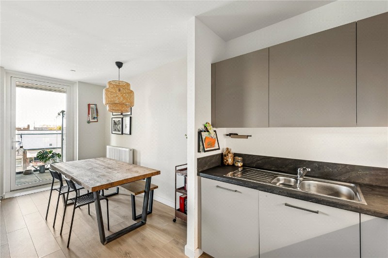 Coster Avenue, London, N4
