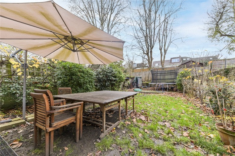 Randolph Avenue, London, W9