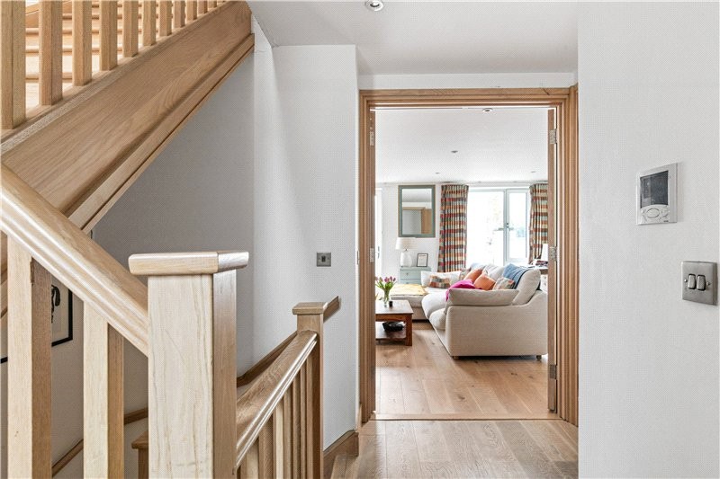 Printers Road, London, SW9