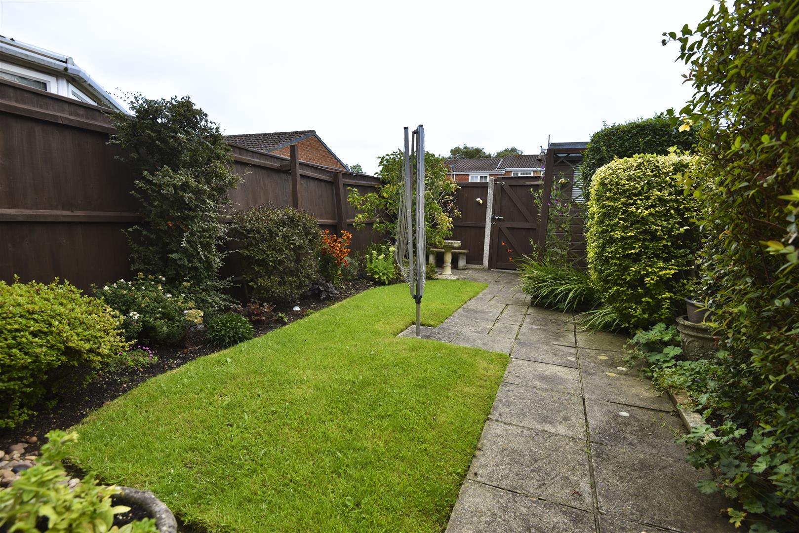 A GARDEN 1 DSC_1803.