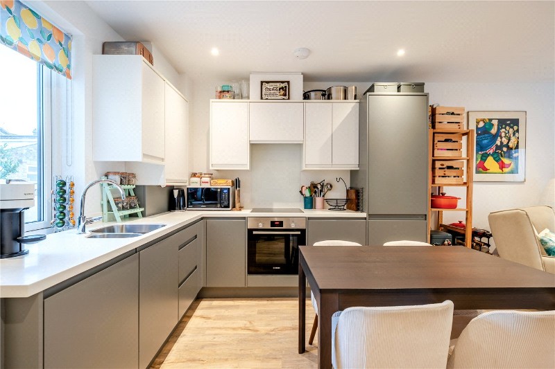 Kempton Mews, London, E6