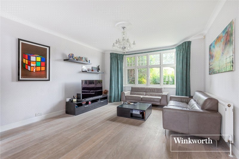 East End Road, Finchley, London, N3