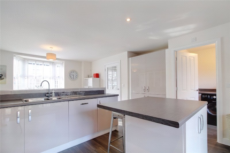 Neale Avenue, Poringland, Norwich, Norfolk, NR14