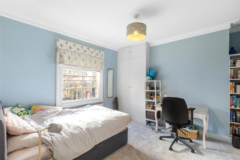 Spencer Walk, London, SW15