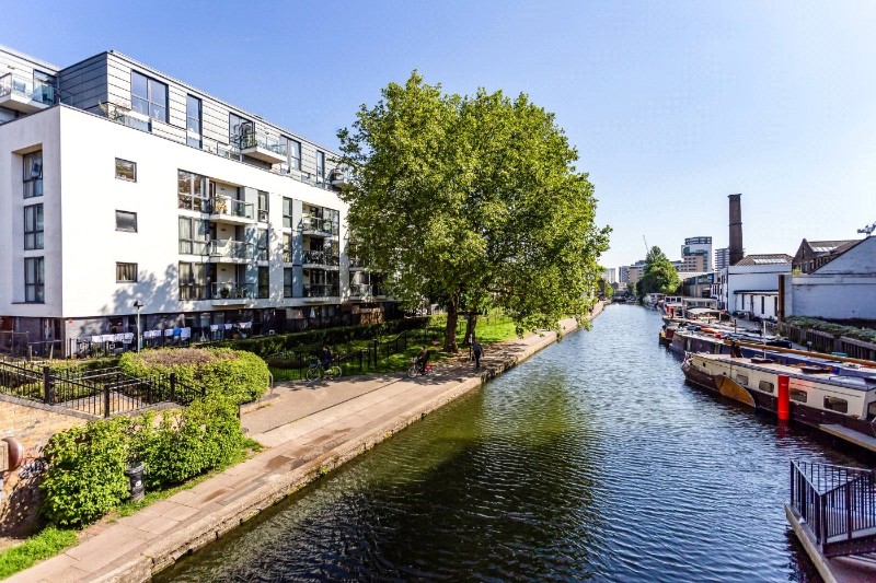 Canalside Square, London, N1