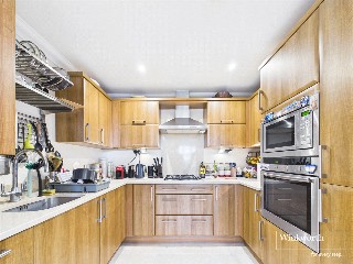 Upcross Gardens, Reading, Berkshire, RG1