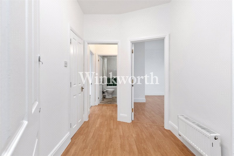 The Grove, London, United Kingdom, N13