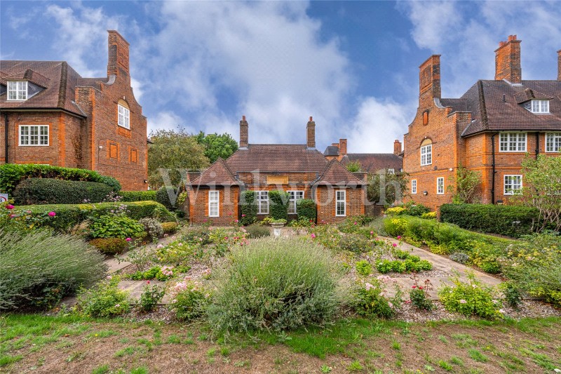 Hampstead Way, Hampstead Garden Suburb, London, NW11