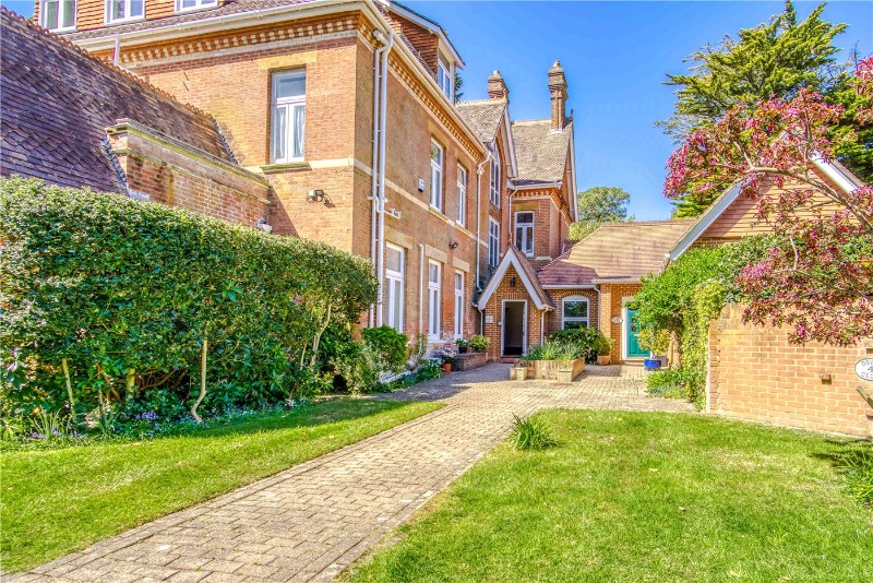 Dover Close, Branksome Park, Poole, BH13