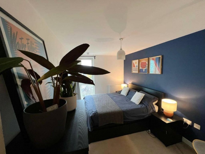 Devizes Street, London, N1