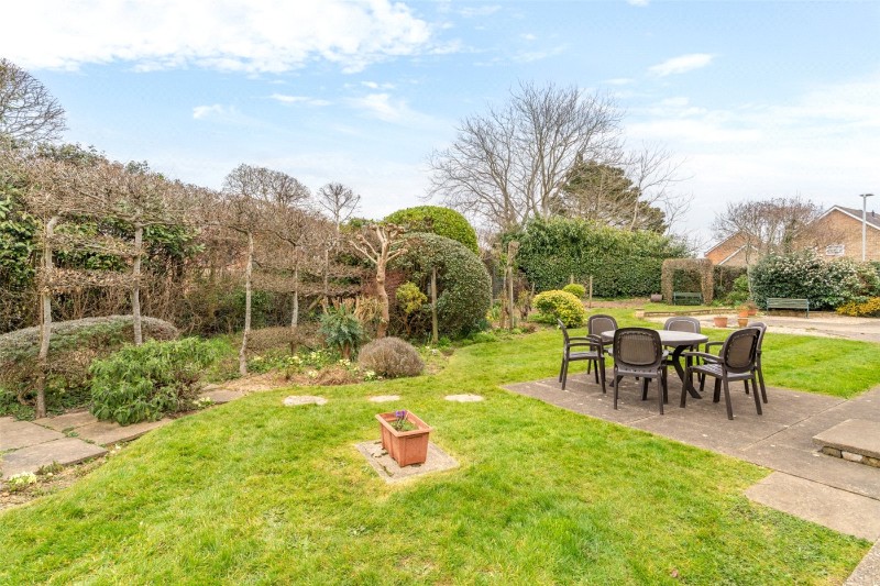 De Haviland Close, Merley, Wimborne, Dorset, BH21