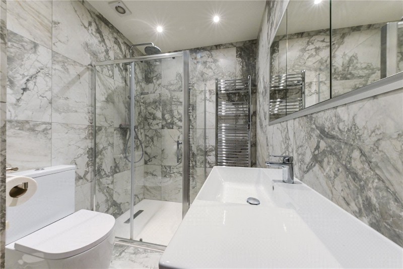 Randolph Avenue, London, W9