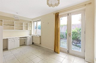 Coach House Lane, London, N5