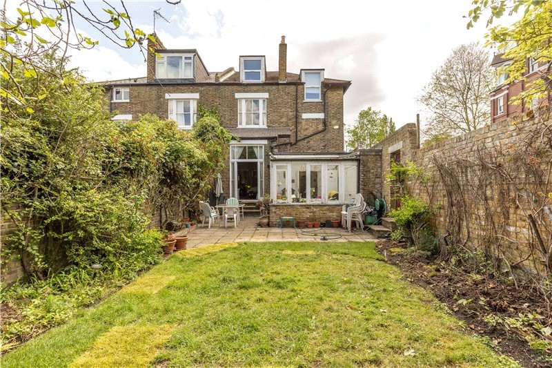 Castelnau, Barnes, London, SW13