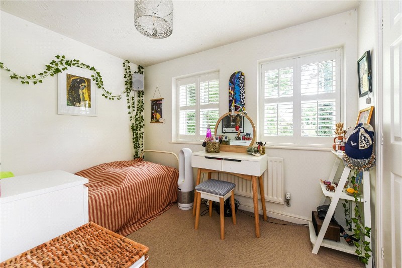 Sarum Close, Winchester, Hampshire, SO22