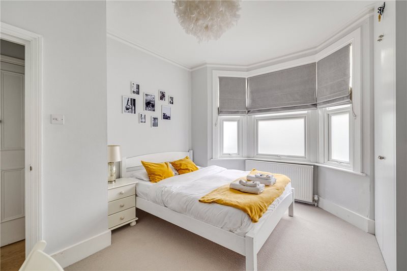 Crabtree Lane, London, SW6