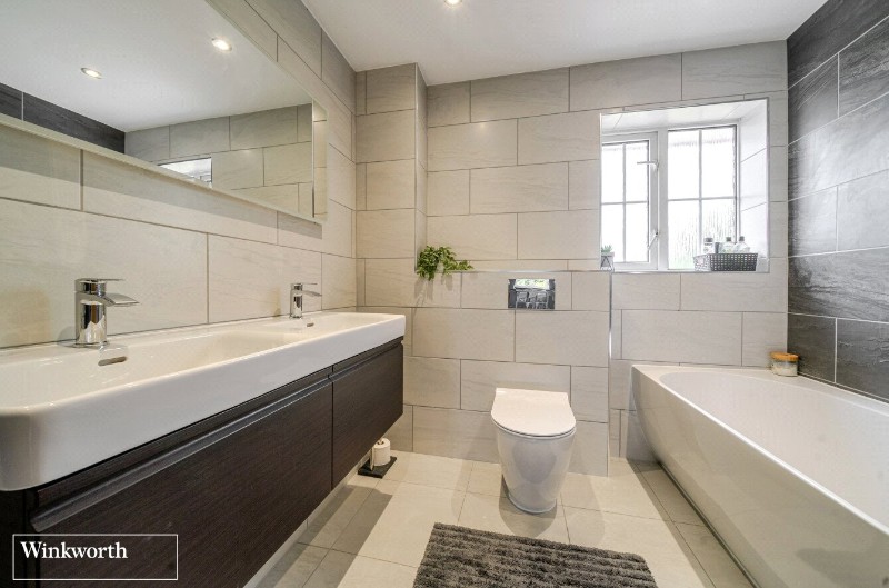 Meadowridge, Hatch Warren, Basingstoke, Hampshire, RG22