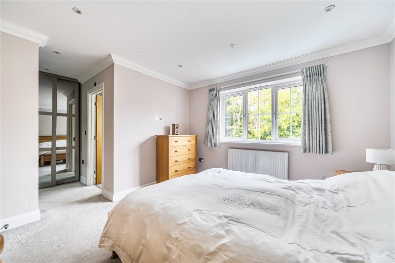 Grove Close, Wrecclesham, Farnham, Surrey, GU10