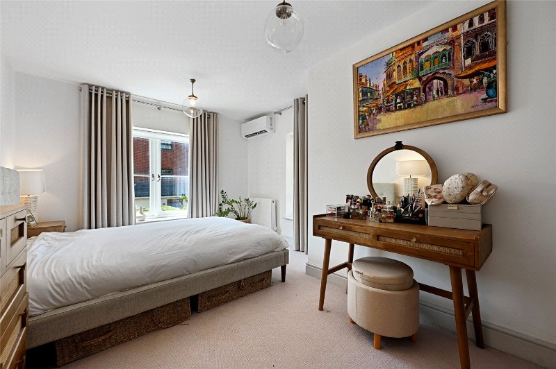 Frithville Gardens, London, W12