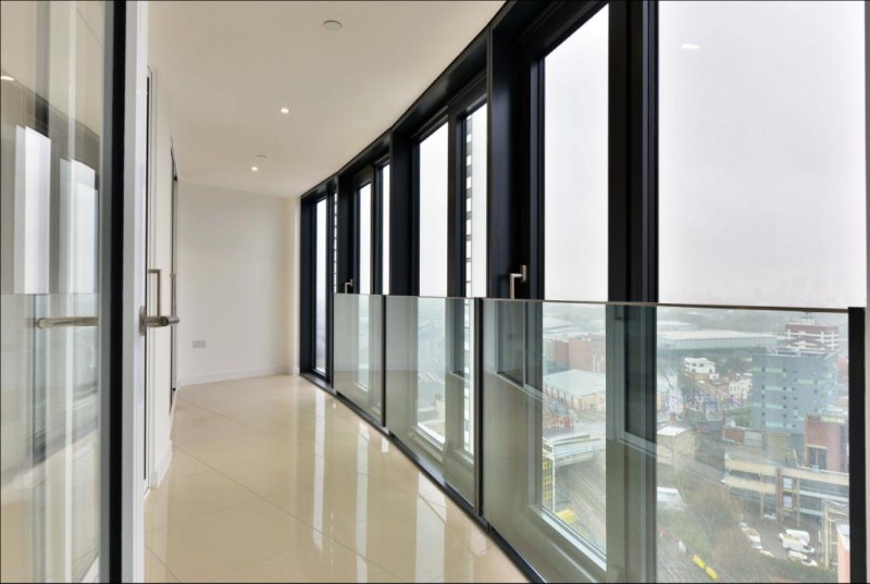 Stratford Plaza, 7 Station Street, London, E15