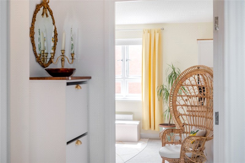Home Straight, Newbury, Berkshire, RG14