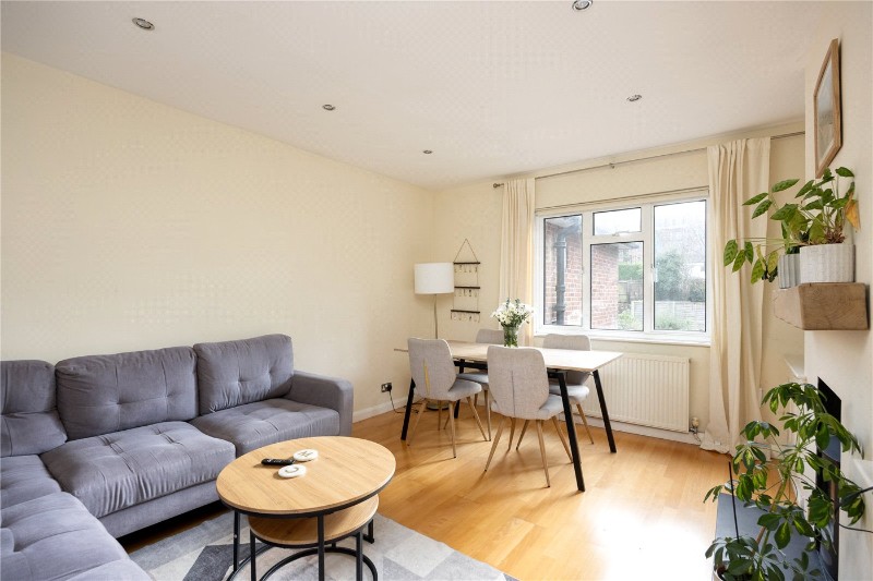 Westleigh Avenue, London, SW15