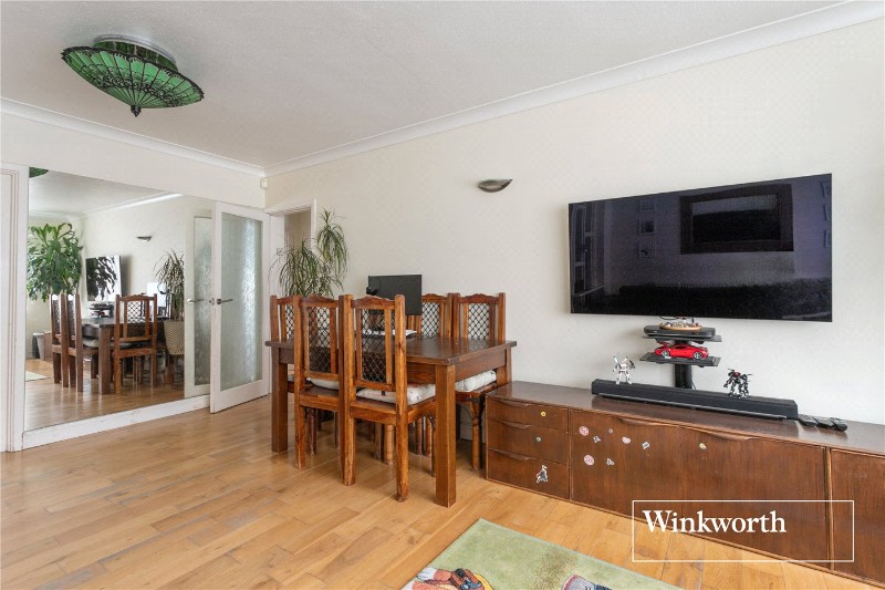 Temple Close, Finchley, London, N3
