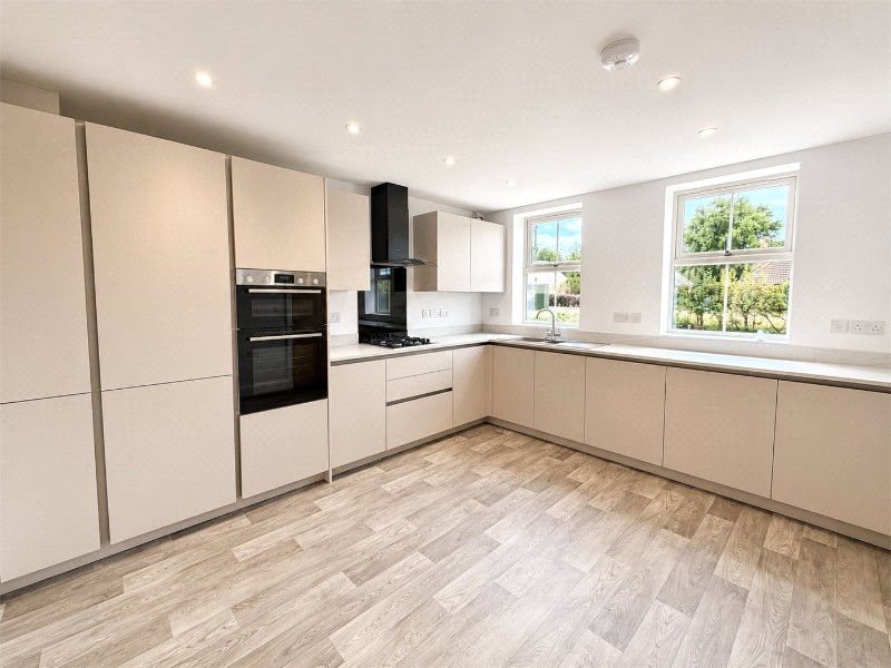 Lincoln Road, Ruskington, Sleaford, Lincolnshire, NG34