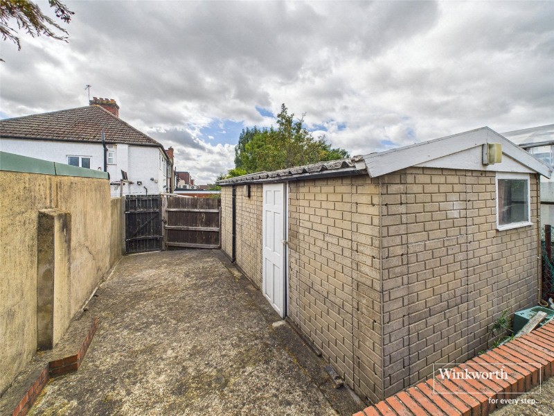 Lavender Avenue, Kingsbury, London, NW9