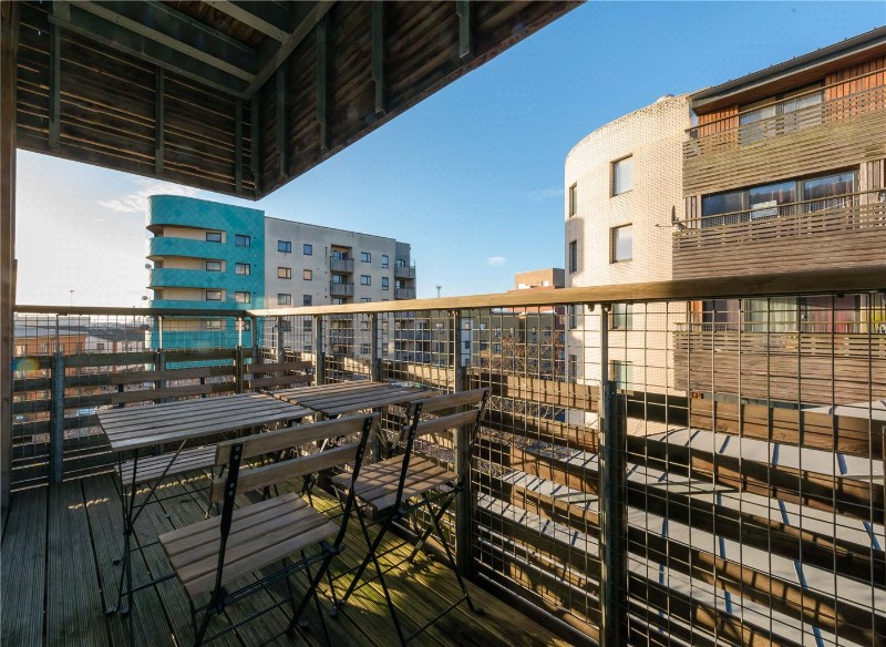 Hillside, London, NW10