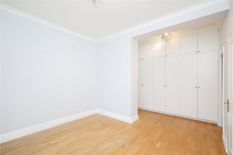 Hanger Lane, London, W5