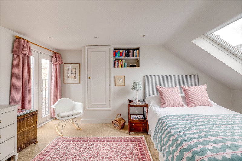 Gastein Road, London, W6
