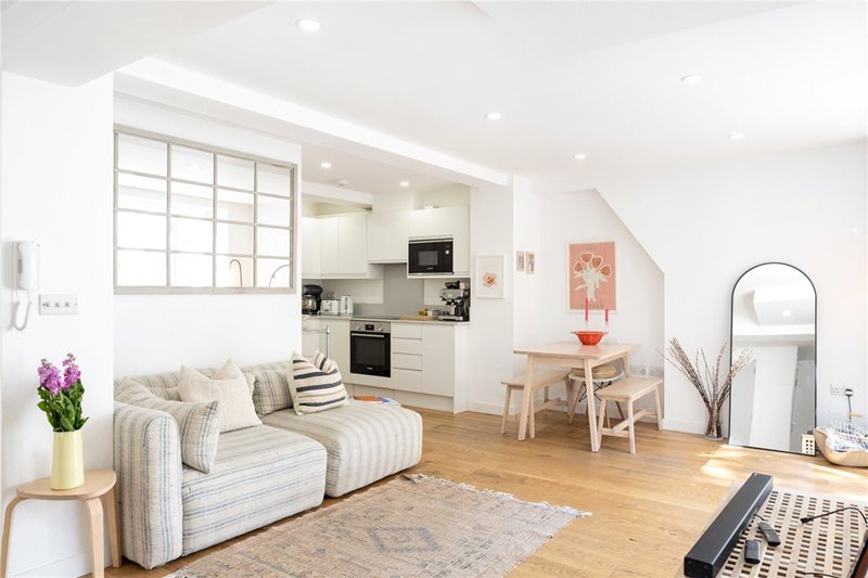 Putney Hill, London, SW15