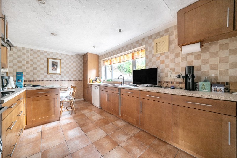 Latchwood Lane, Lower Bourne, Farnham, Surrey, GU10