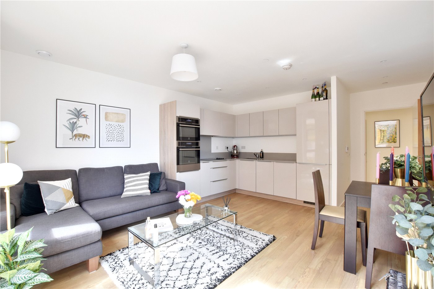 Reception/Kitchen