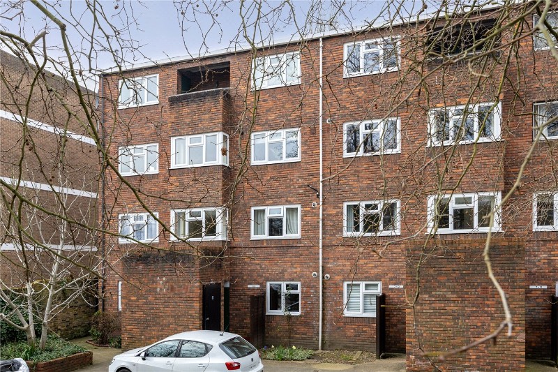 Carlton Drive, London, SW15